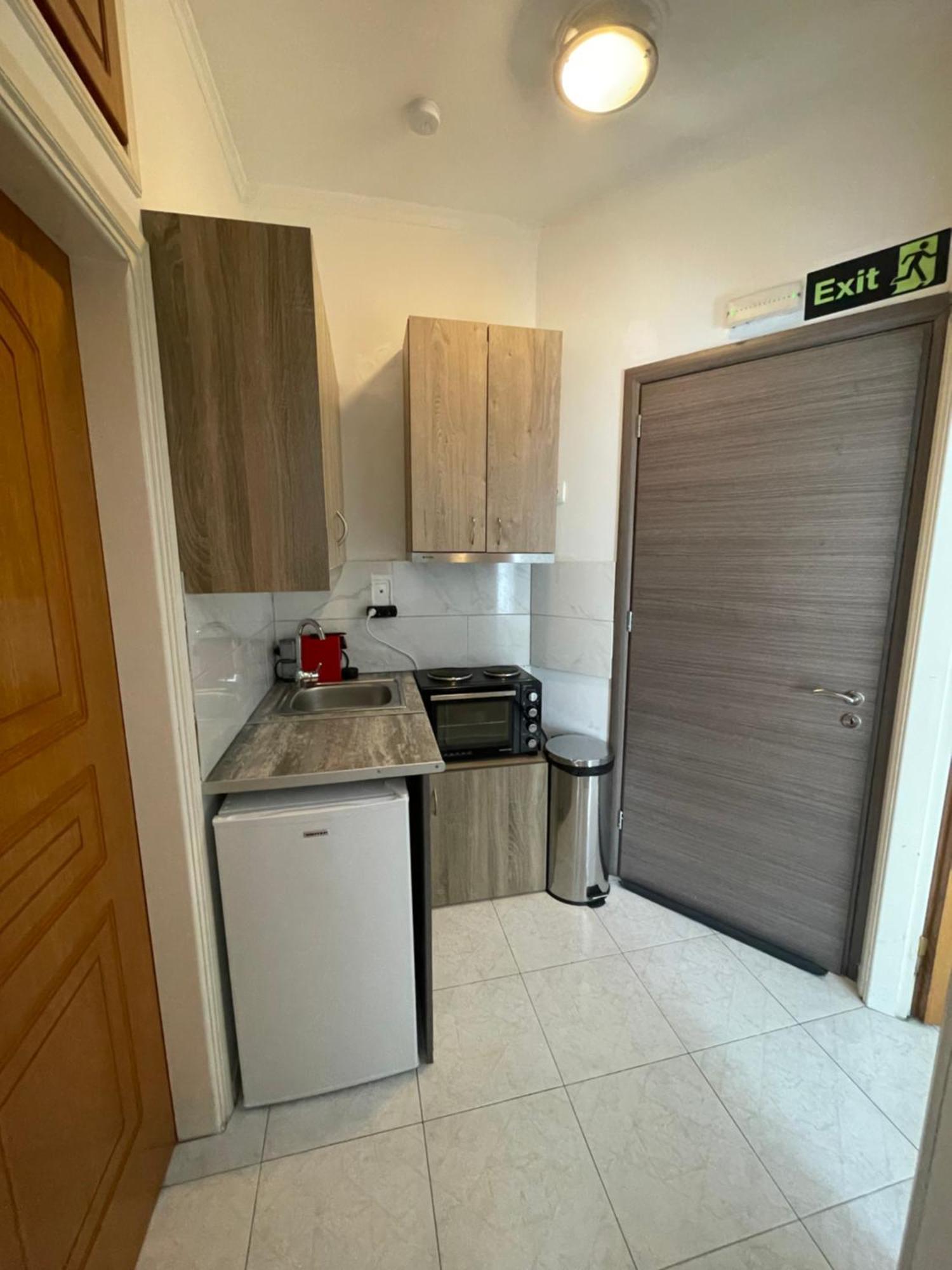 Greece Apartments Now Pátra Kültér fotó