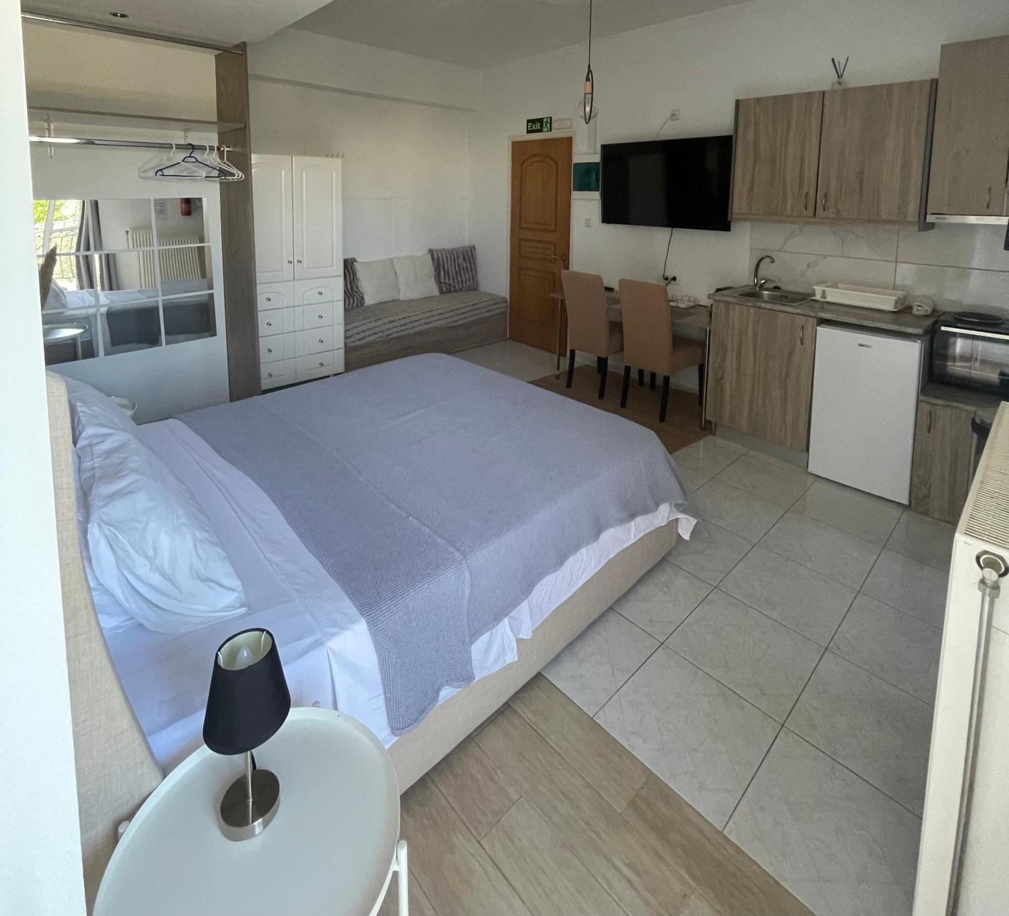 Greece Apartments Now Pátra Kültér fotó
